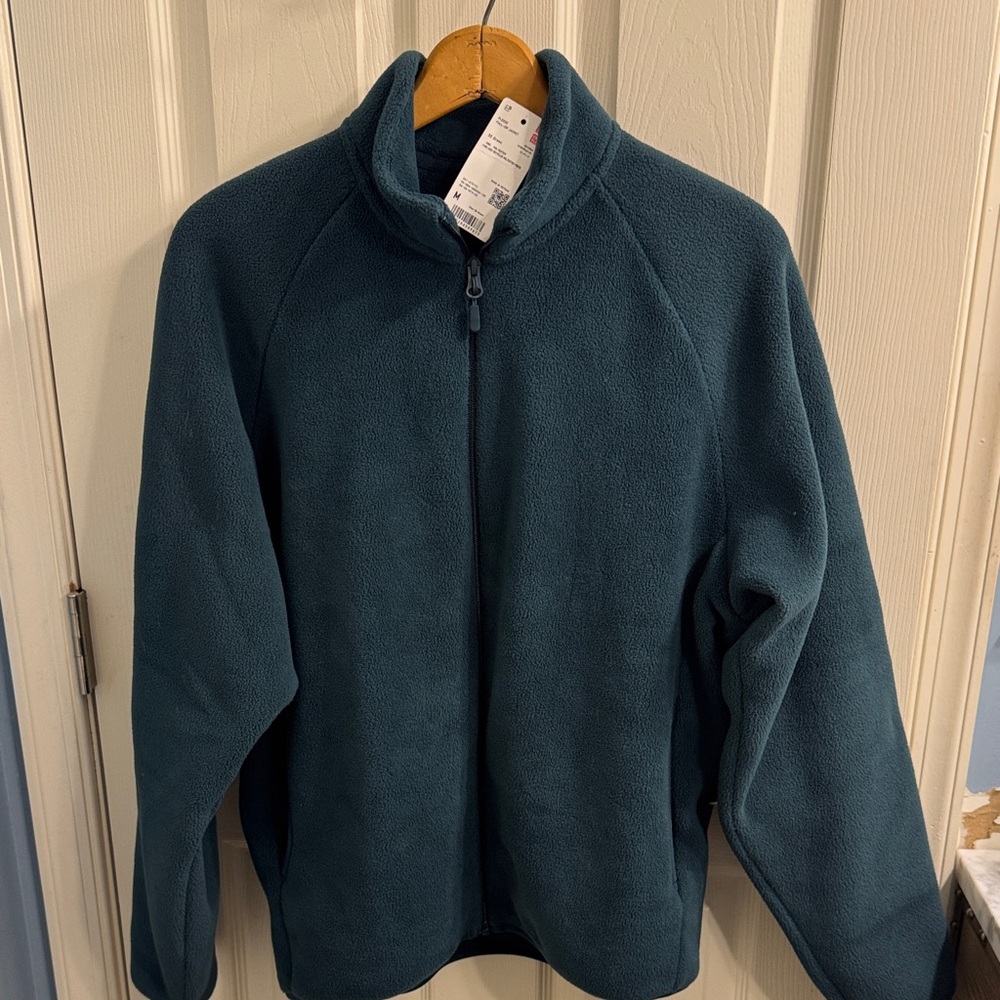 Uniqlo Men’s Fleece Jacket size M
